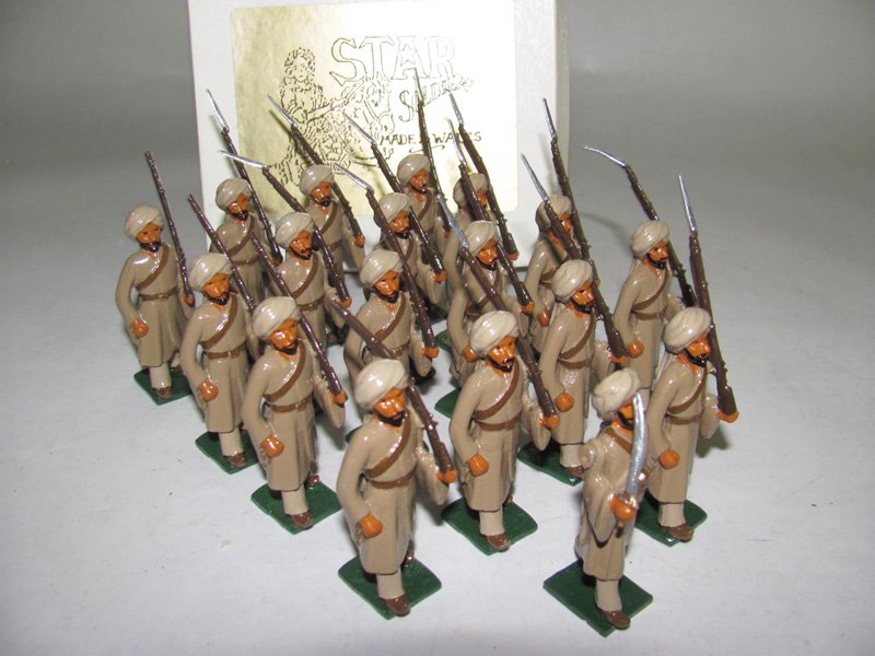 Star Corps of Guides Infantry: Punjab Frontier Force, Indian Mutiny STAR #29 STAR SERIES Limited edition of 100 sets. These sets continue the range of Victorian figures by adding unique units and a wide variety of uniforms. These s
