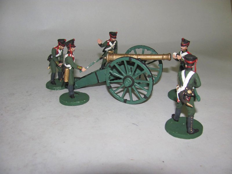 Russian made Russian Cannon and Crew: (soft lead)