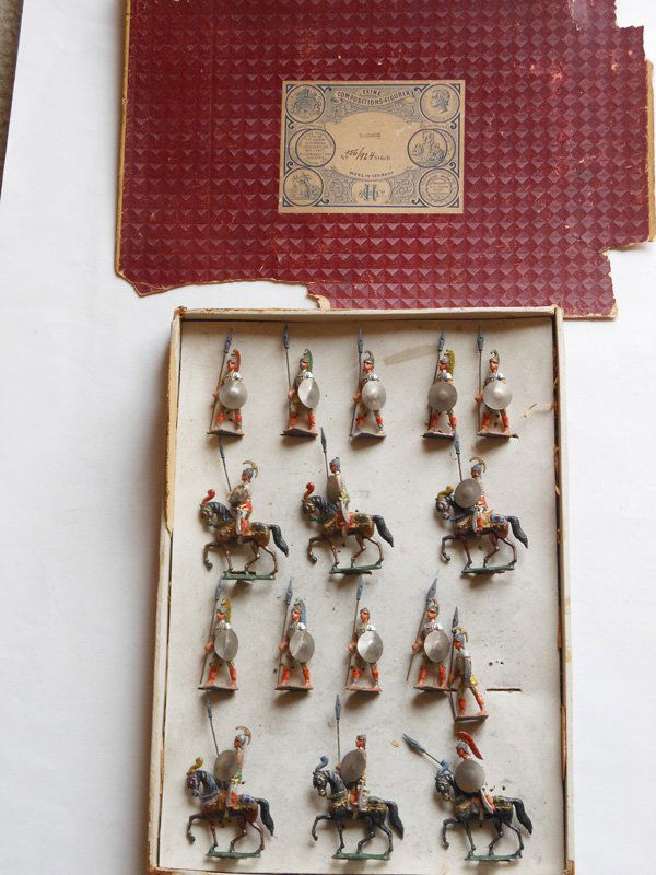 Heyde Set # 156/924 Romans: Foot and Mounted with Original Box Pre War 16 Pieces.