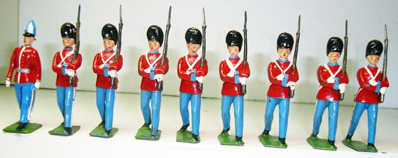 Britains Set # 2019 Danish Livgarde: Post War 9 Pieces including an additional man. Unboxed.