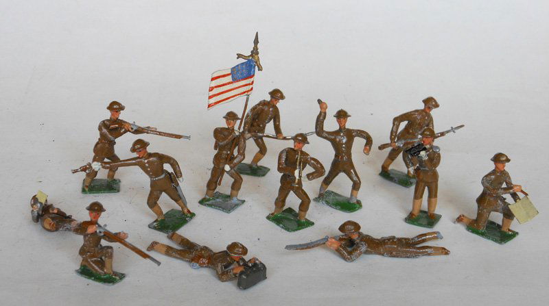 Heyde US Khaki Troops: with Flag Bearer, Officer with Pistol, Officer with Binoculars, Kneeling with Map, Bugler and various action figures. Pre War 12. Unboxed.
