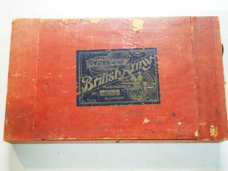 Britains VERY RARE Empty Wooden Box: with hinged lid for Set # 73 Pre War with original and non-original inner trays and tissue.