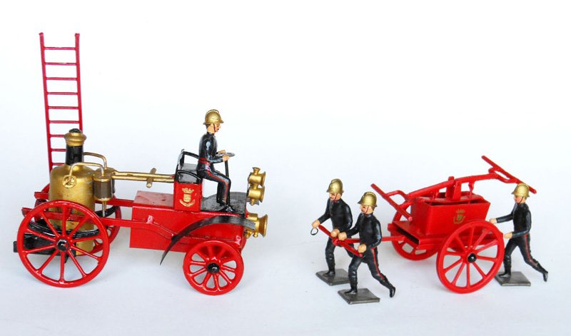 Mignot French Firemen with Fire Engine: and Hand Water Pump Post War 7 Pieces Unboxed.