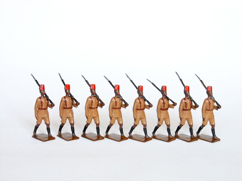 Britains Set # 225 Kings African Rifles: Post War 8 Pieces. Unboxed.
