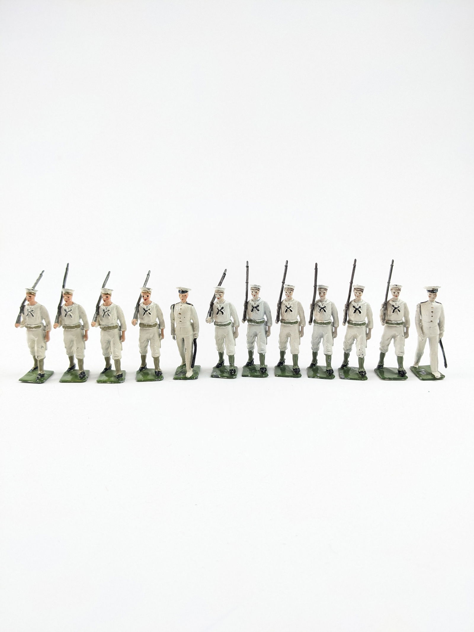 Britains #1253 U.S. Sailors Marching (1 of 1)