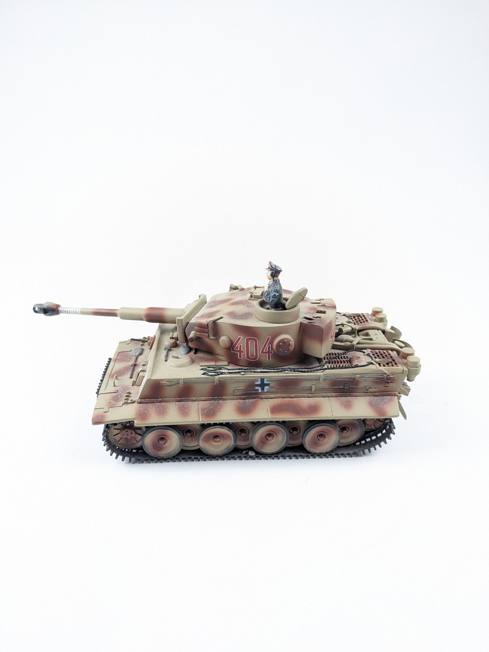 King&Country German Panzer Desert Paint: 2 Pieces. Condition Excellent. Unboxed.