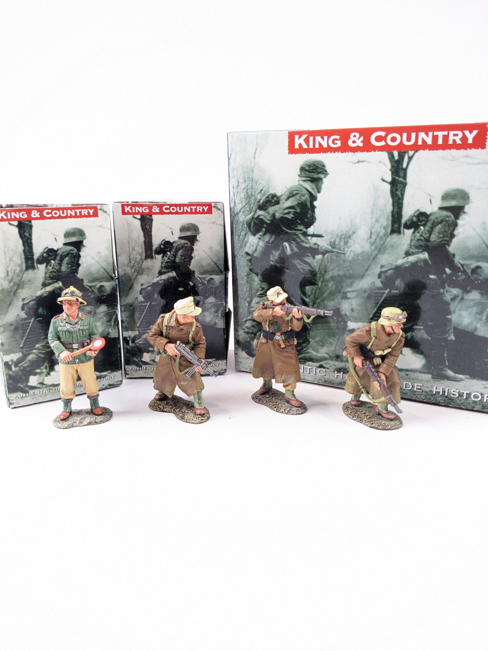 King&Country AK 76,78,79 British and Germans: Firing. 4 Pieces. Condition Excellent. Boxes Very Good.