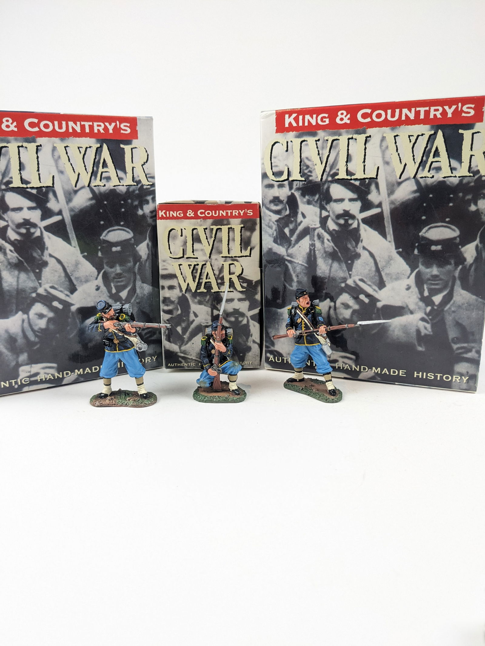 King&Country CW 29,30,31 Firing,Kneeling,Standing: 3 Pieces. Condition Excellent. Boxes Very Good.
