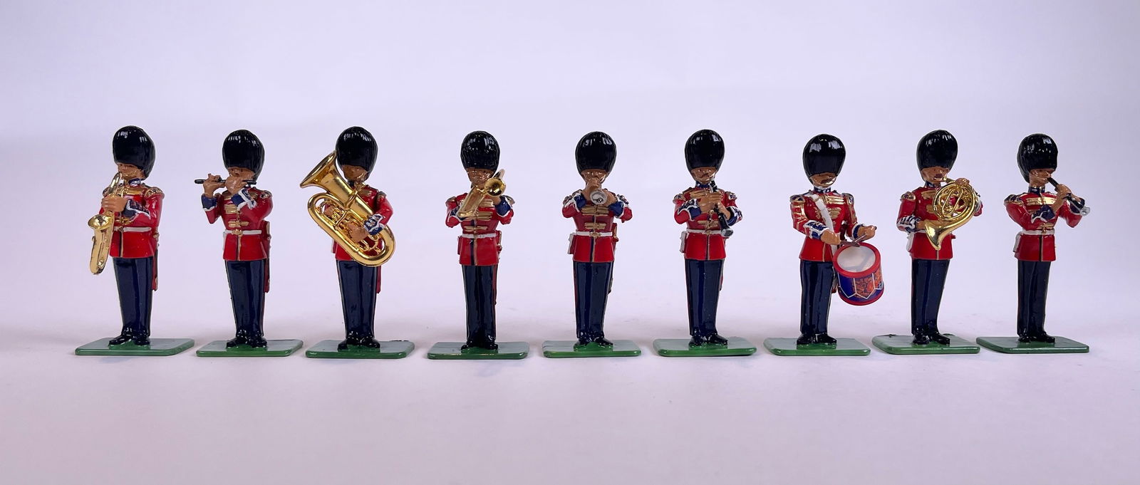 Britains Scots Guards No 40106, No 40201, (1 of 2)