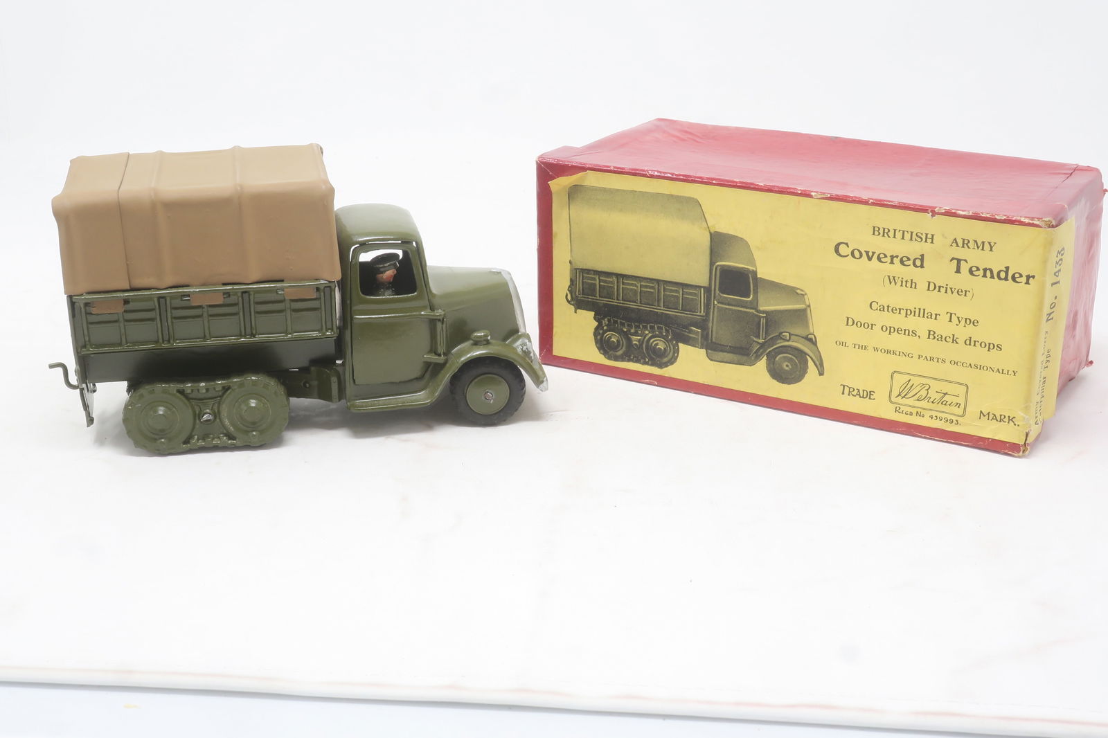 Britains set #1433  Caterpillar type (1 of 1)