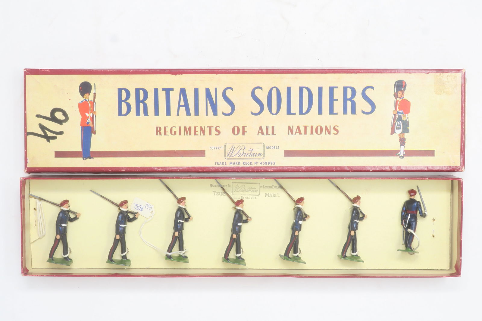 Britains set #2092 Parachute Regiment (1 of 1)