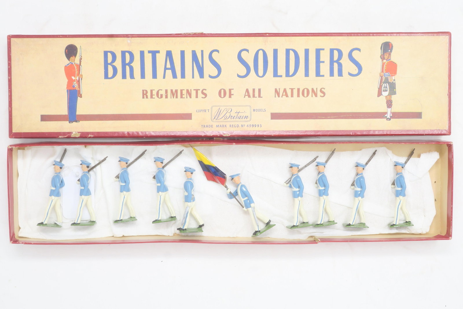 Britains from set #2098 Cadetes: de la Escuela Militar, 10 pieces including flag bearer and officer in original Regiments of All Nations box; Excellent, box good, no tie card, lid edge split