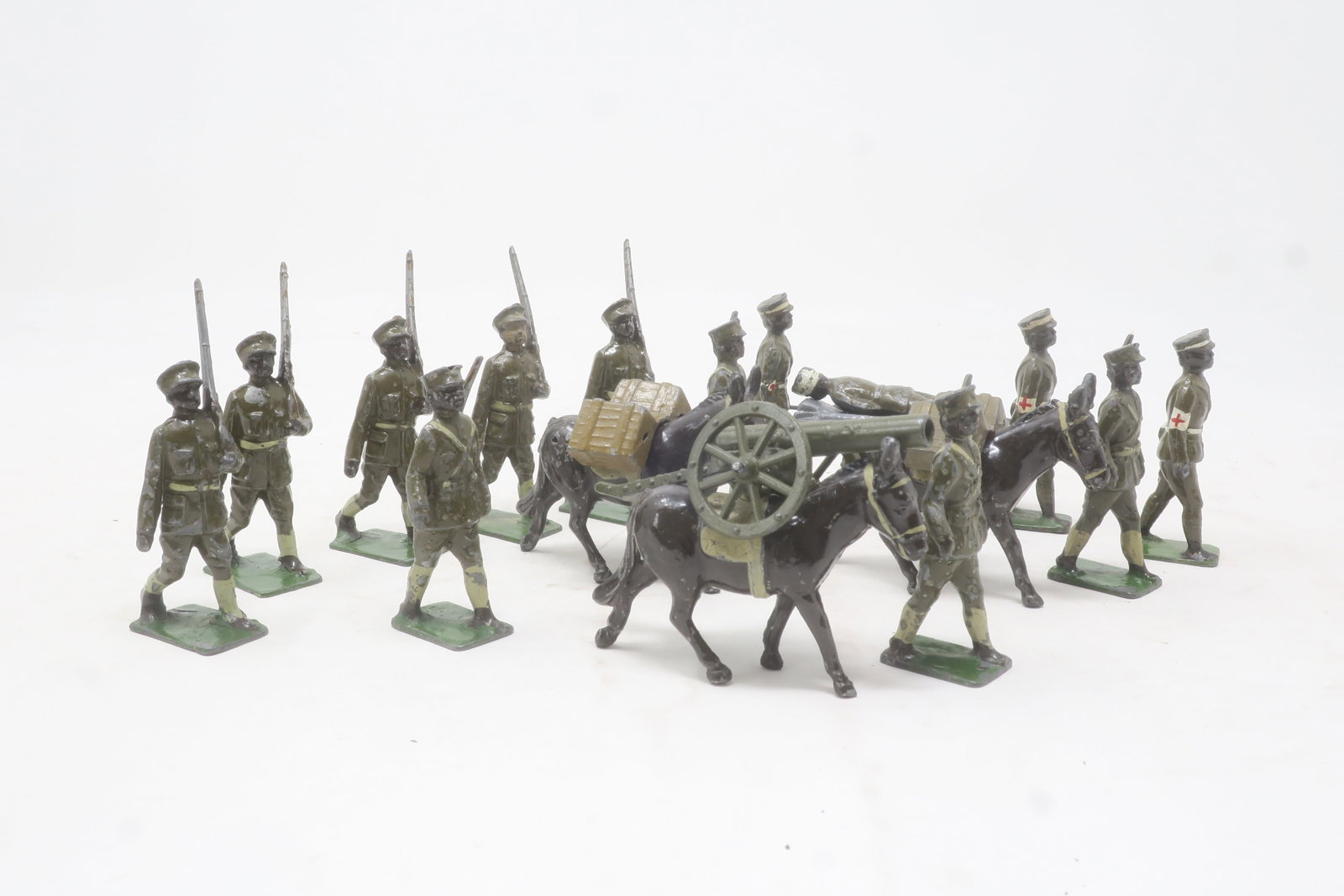 Johillco Ethiopian Mountain Gun Team: King's Bodyguard and other pieces, 20 pieces; Fair-good