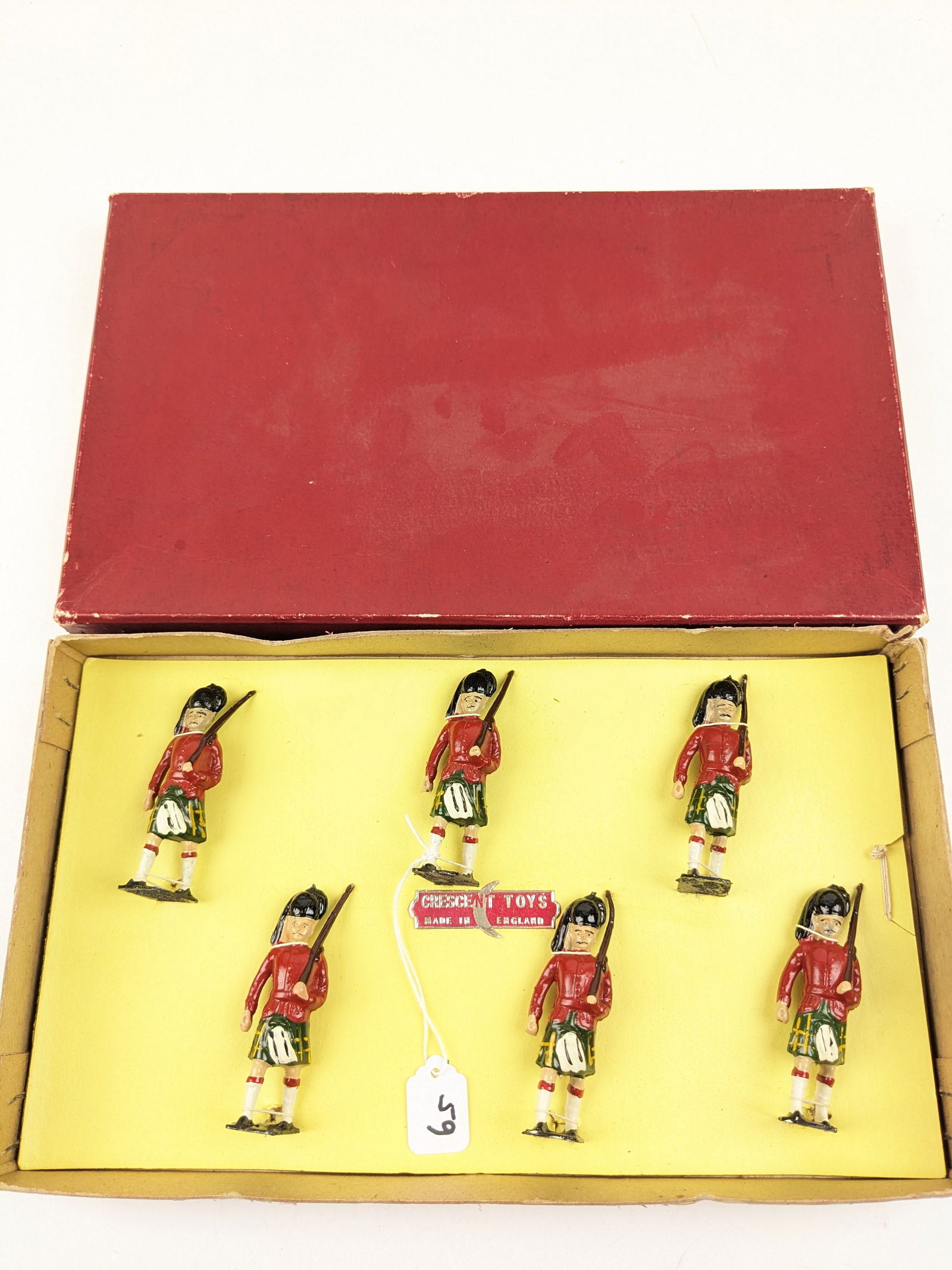 Crescent Highlanders 65mm (1 of 1)