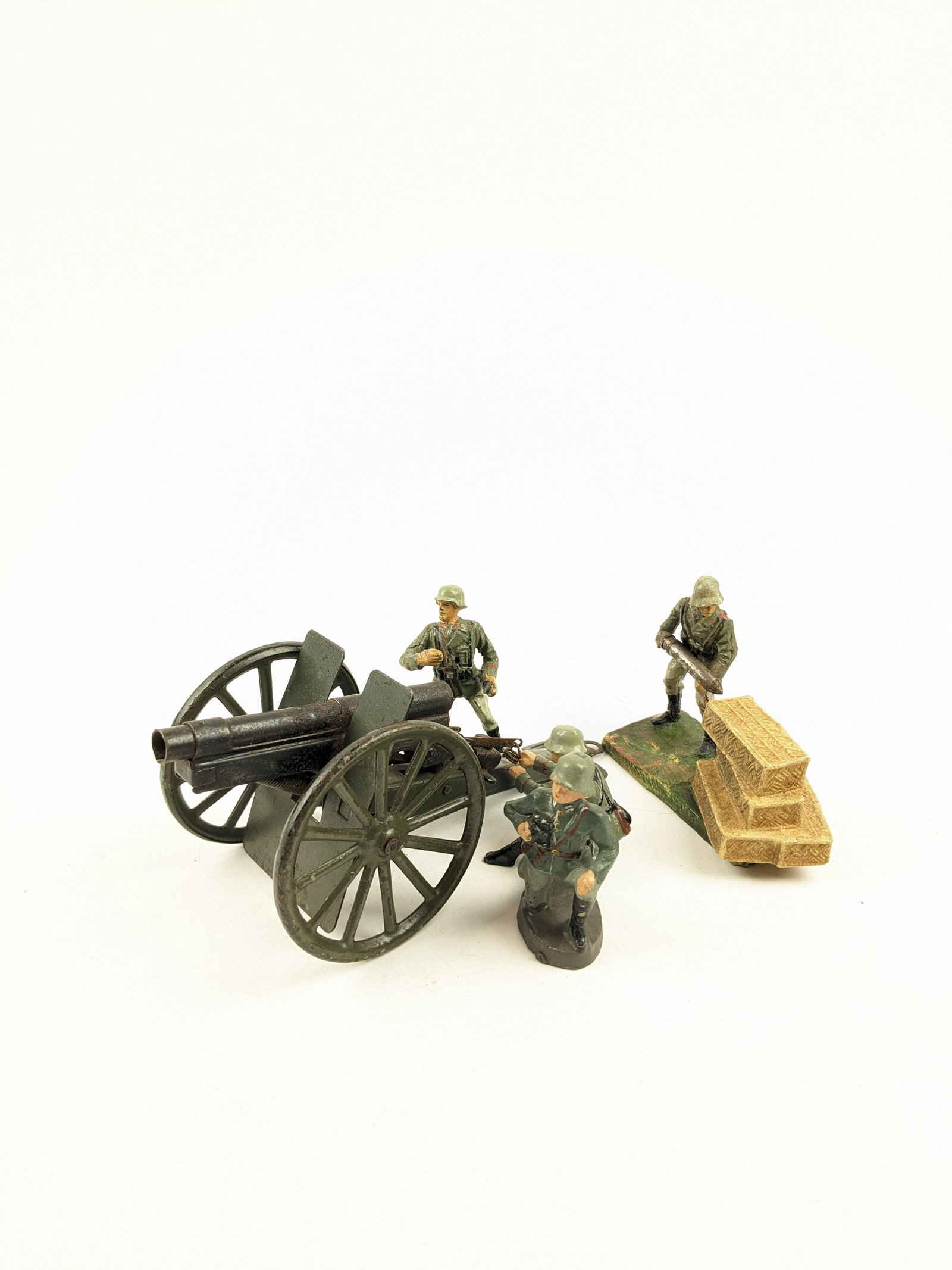 Elastolin German Gun And Crew: 5 Pieces Good-Very Good Unboxed