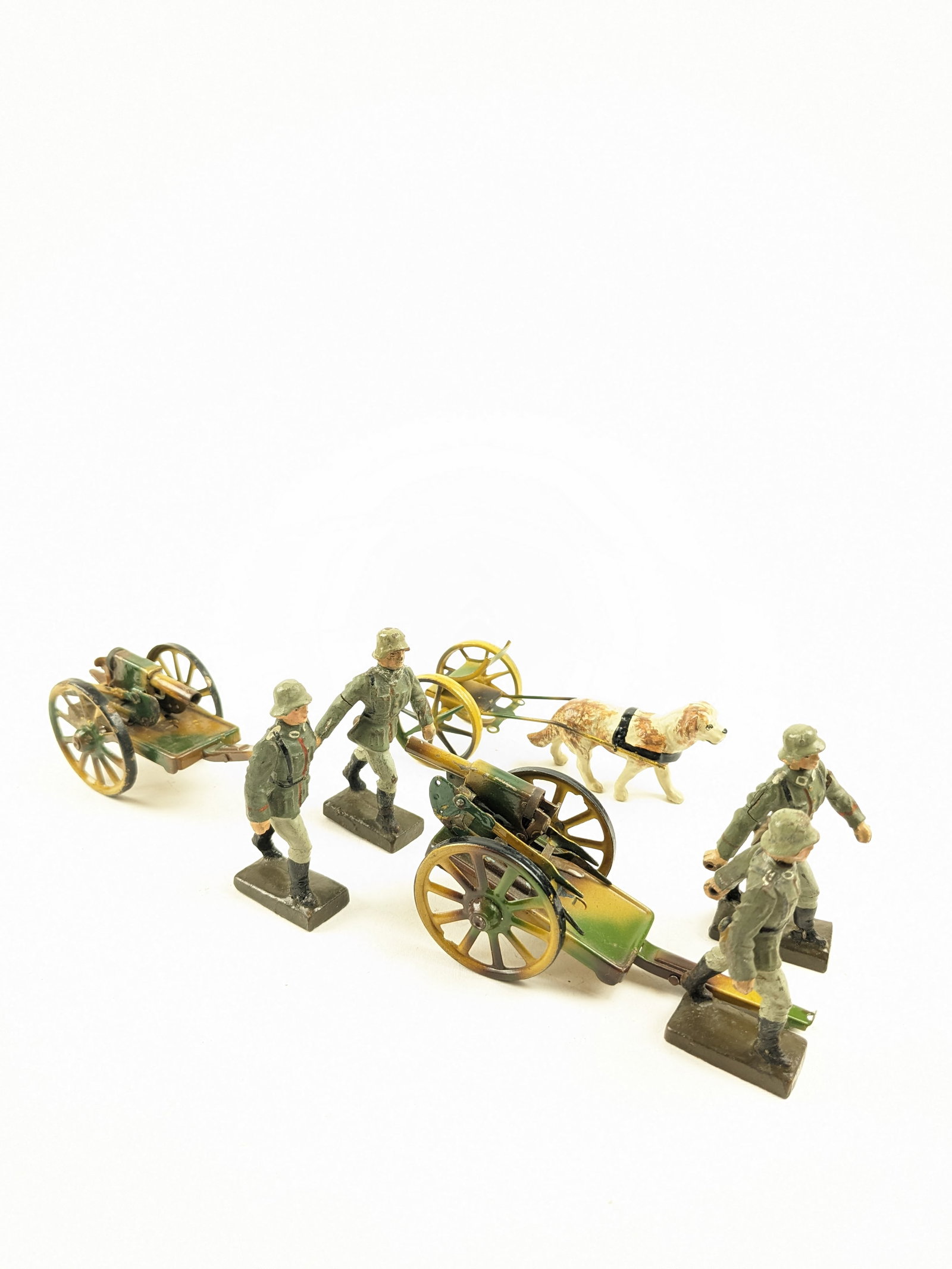 Lineol German Machine Gun Carts And Dog Cart: 10 Pieces Condition Good-Very Good (1 Handle Missing) Unboxed