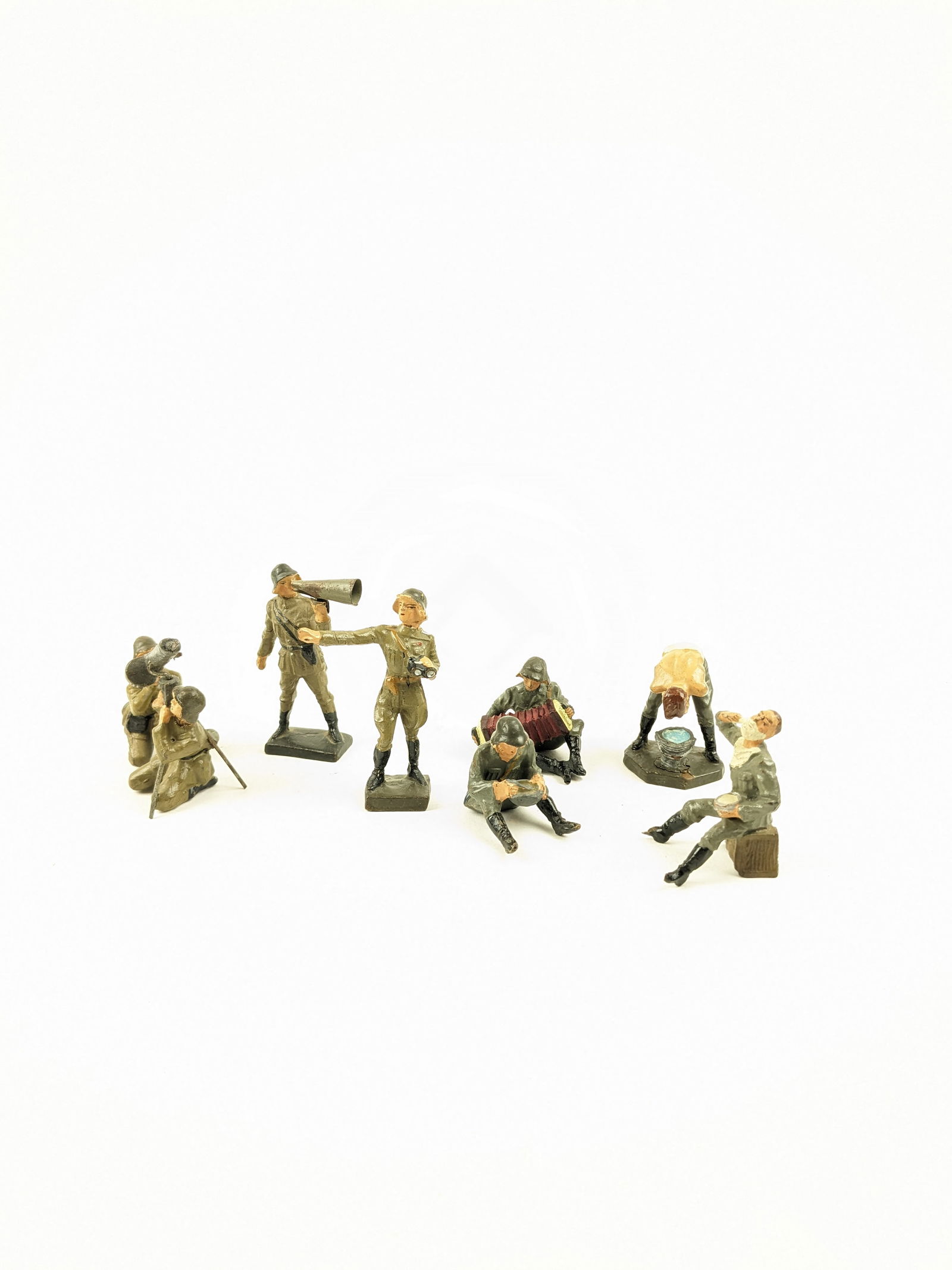 Lineol Swiss Camp And Machine Gunners (1 of 1)