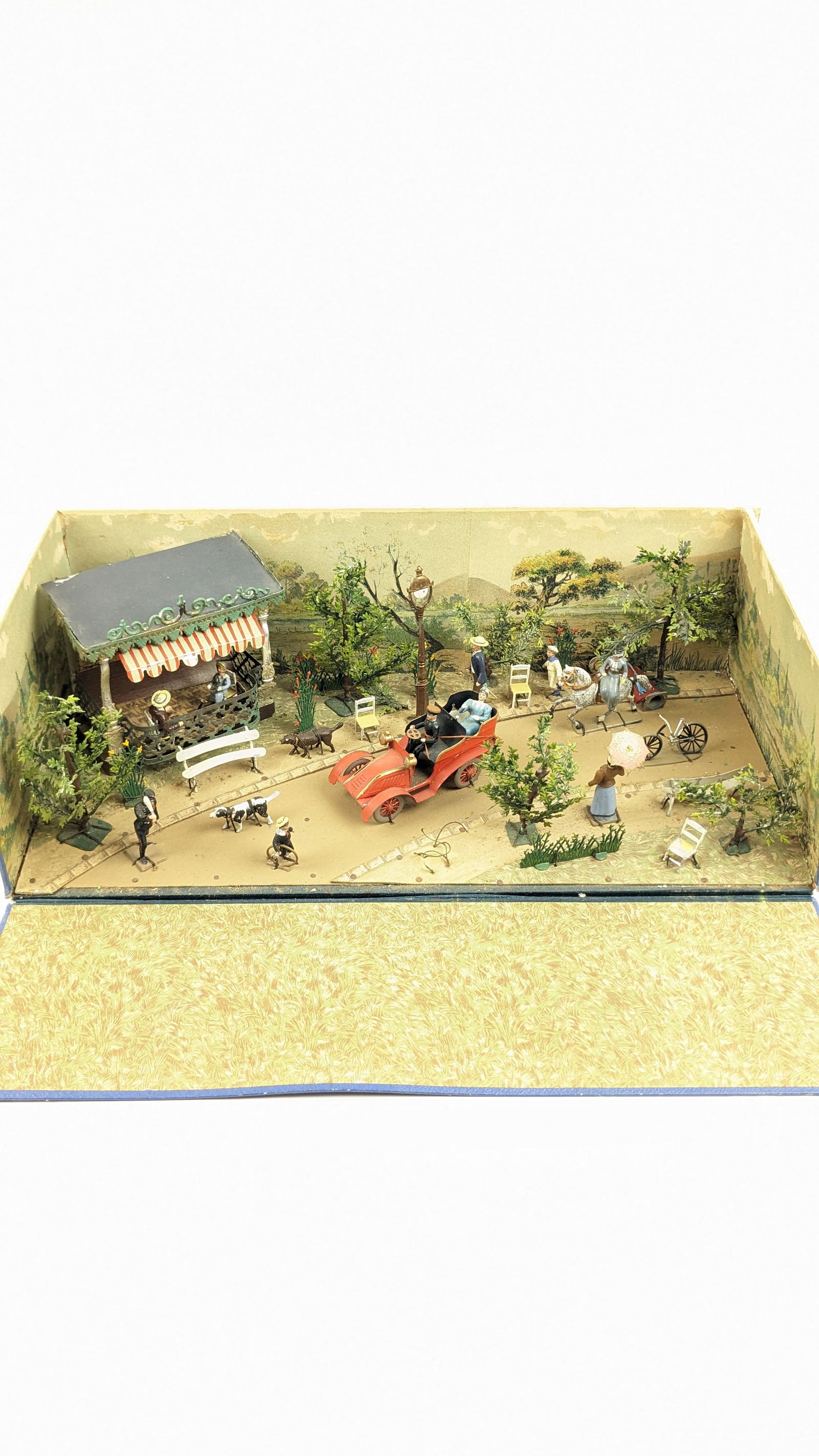 Mignot Driving Thru The Park Box Scene Early Set (1 of 1)