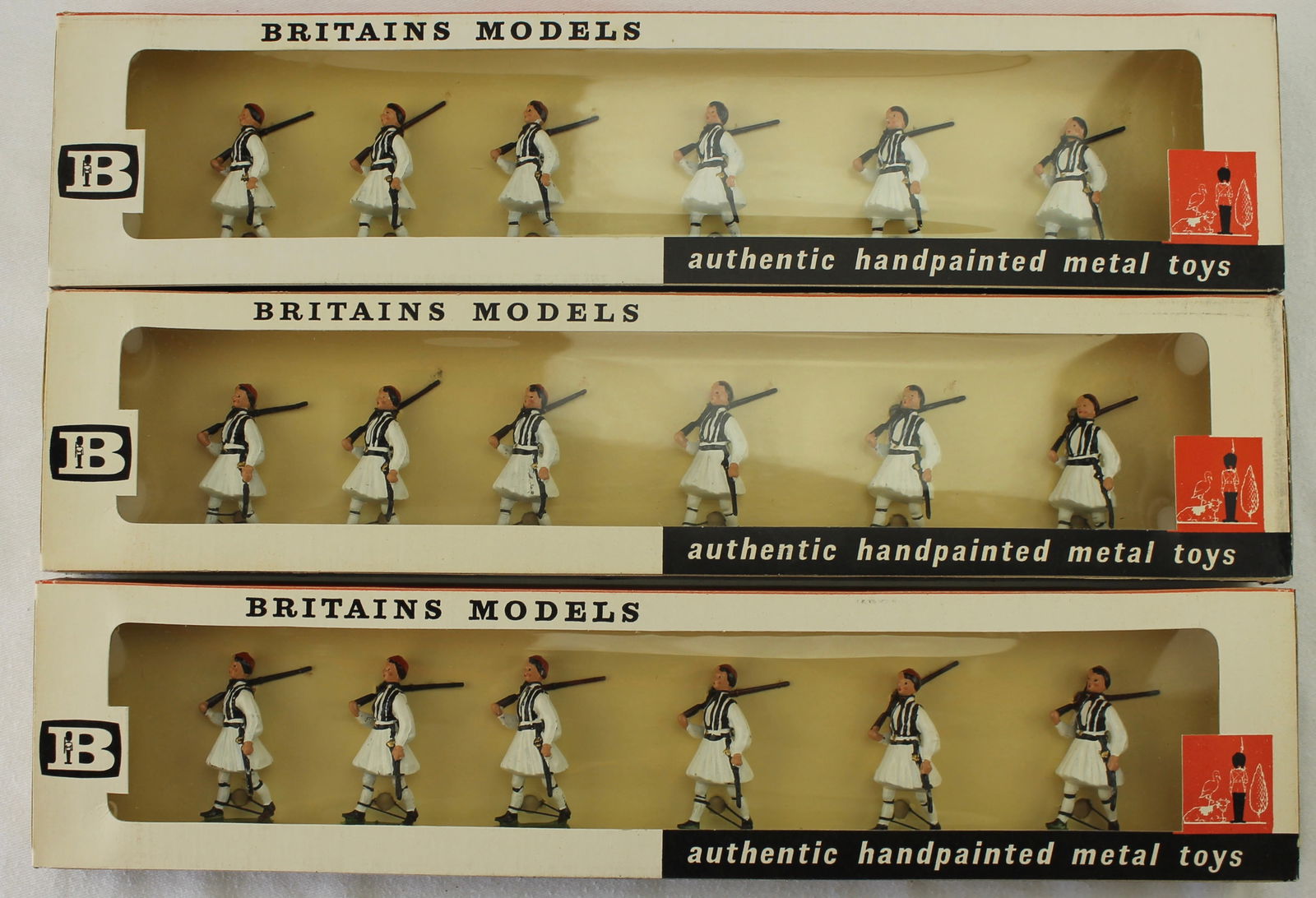 Britains Lot 9170 Greek Evzones Marching (1 of 3)