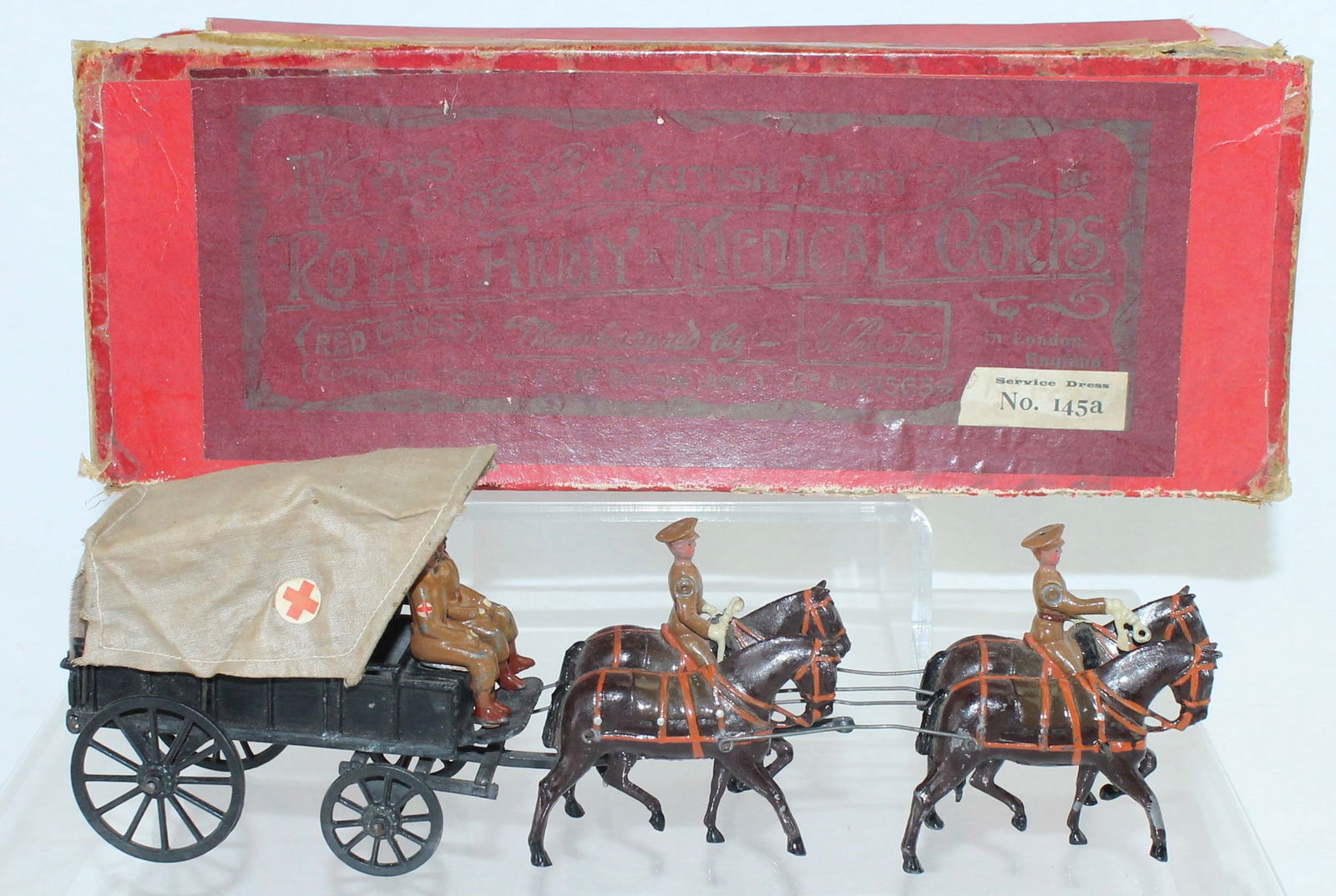 Britains Set 145A Royal Ambulance Wagon (1 of 5)