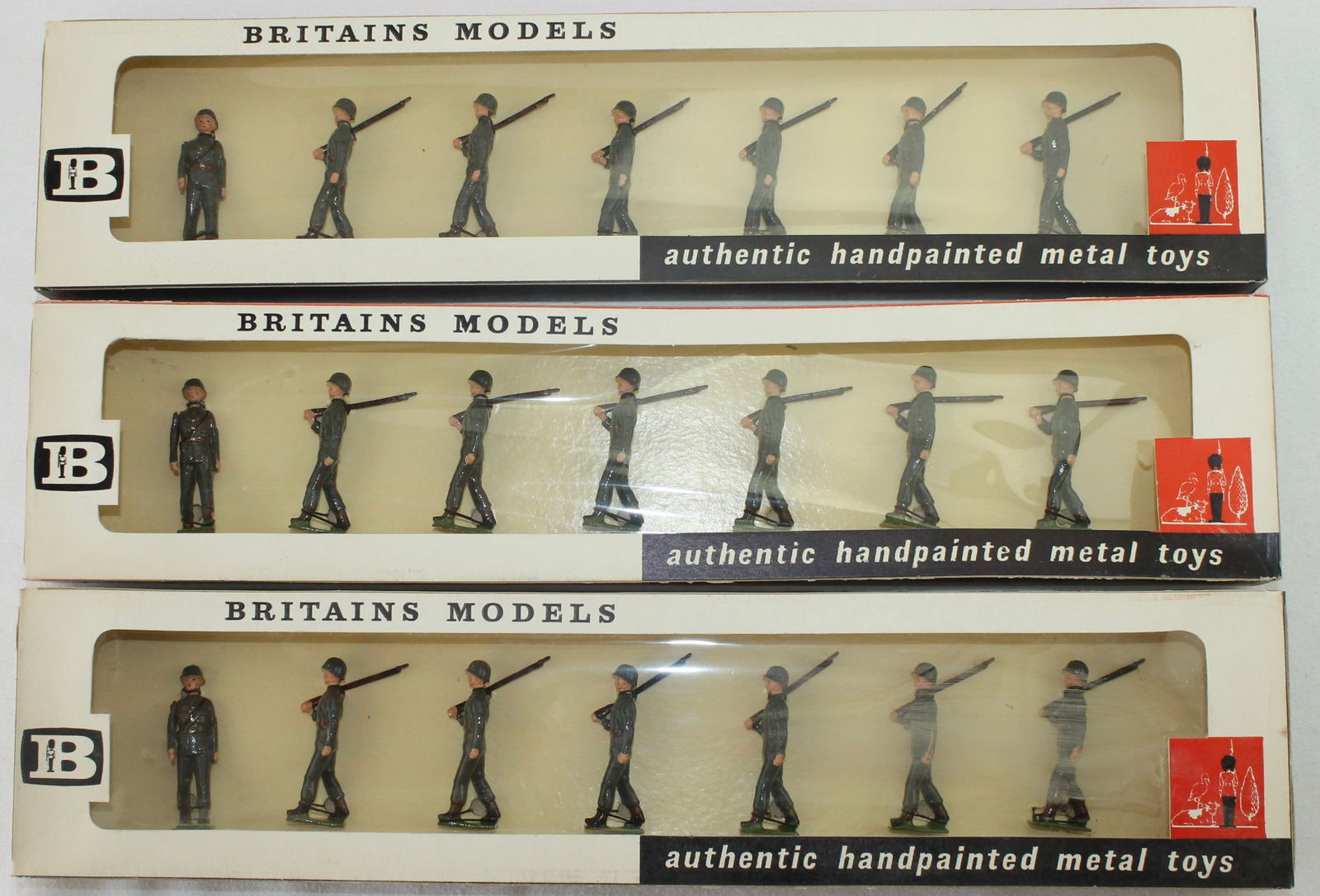 Britains Lot 9180 U.S. Infantry Marching (1 of 3)