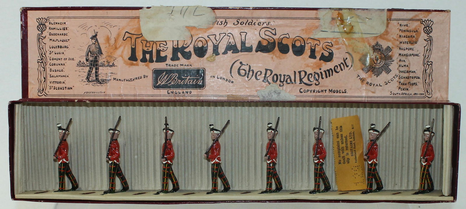 Britains Set 212 Royal Scots With Piper (1 of 2)