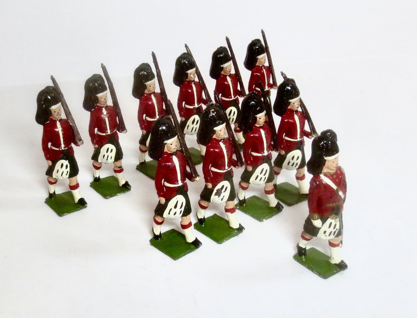 Britains Black Watch Highlanders (1 of 1)