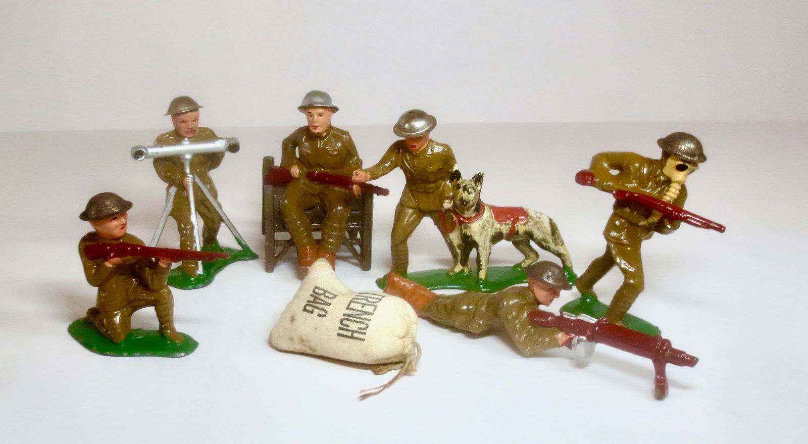 Dimestore U.S. Army Types (1 of 1)