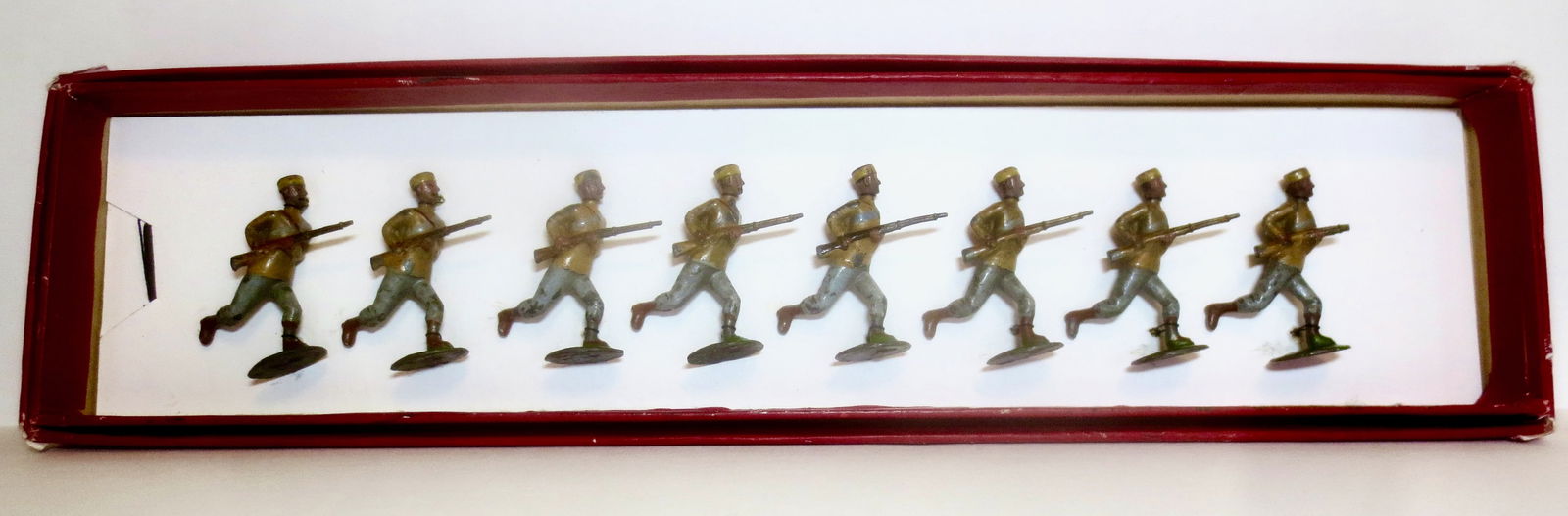 Britains #173 Serbian Infantry (1 of 1)