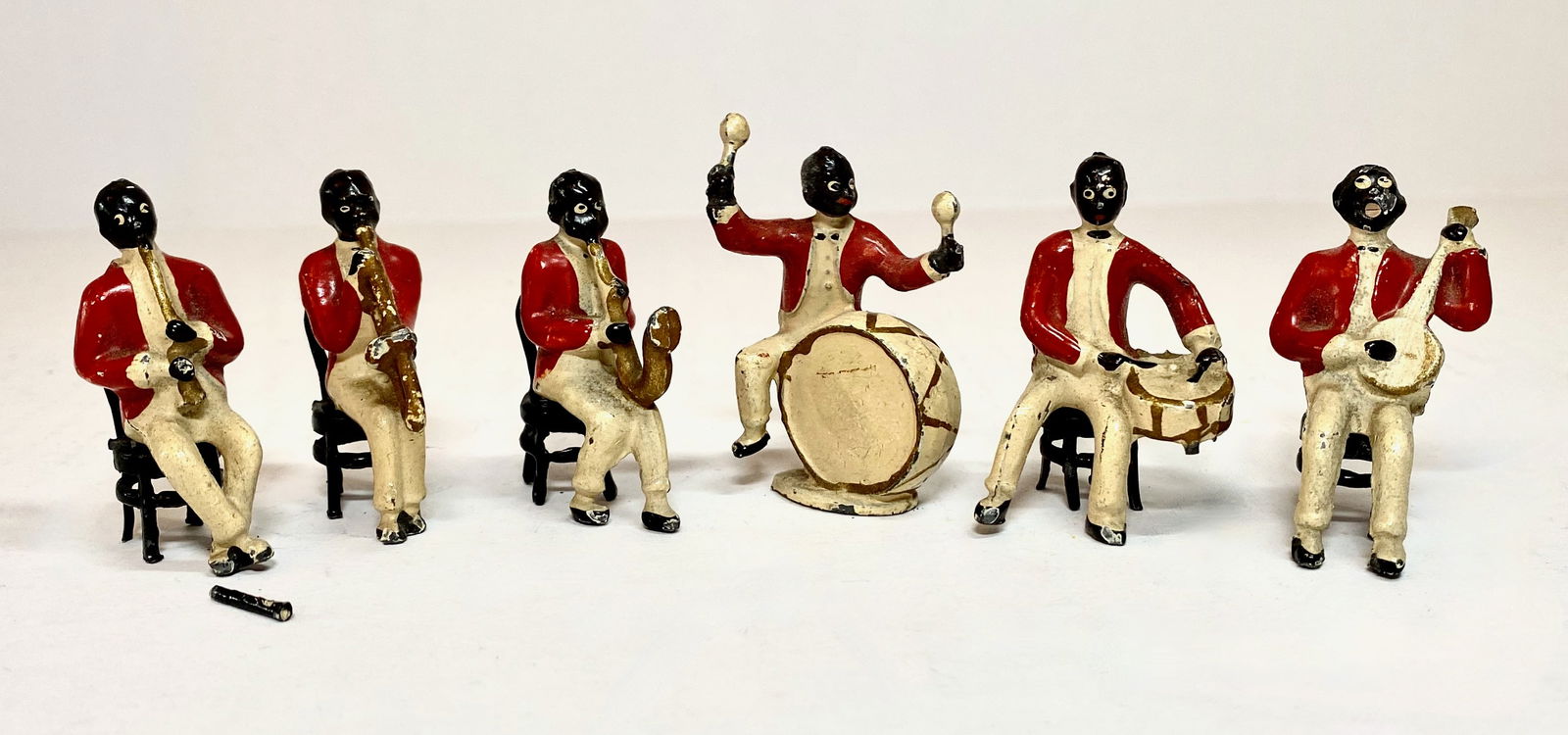 Taylor Barrett Jazz Band: 6 pieces. Excellent condition (tip of clarinet loose). Unboxed.