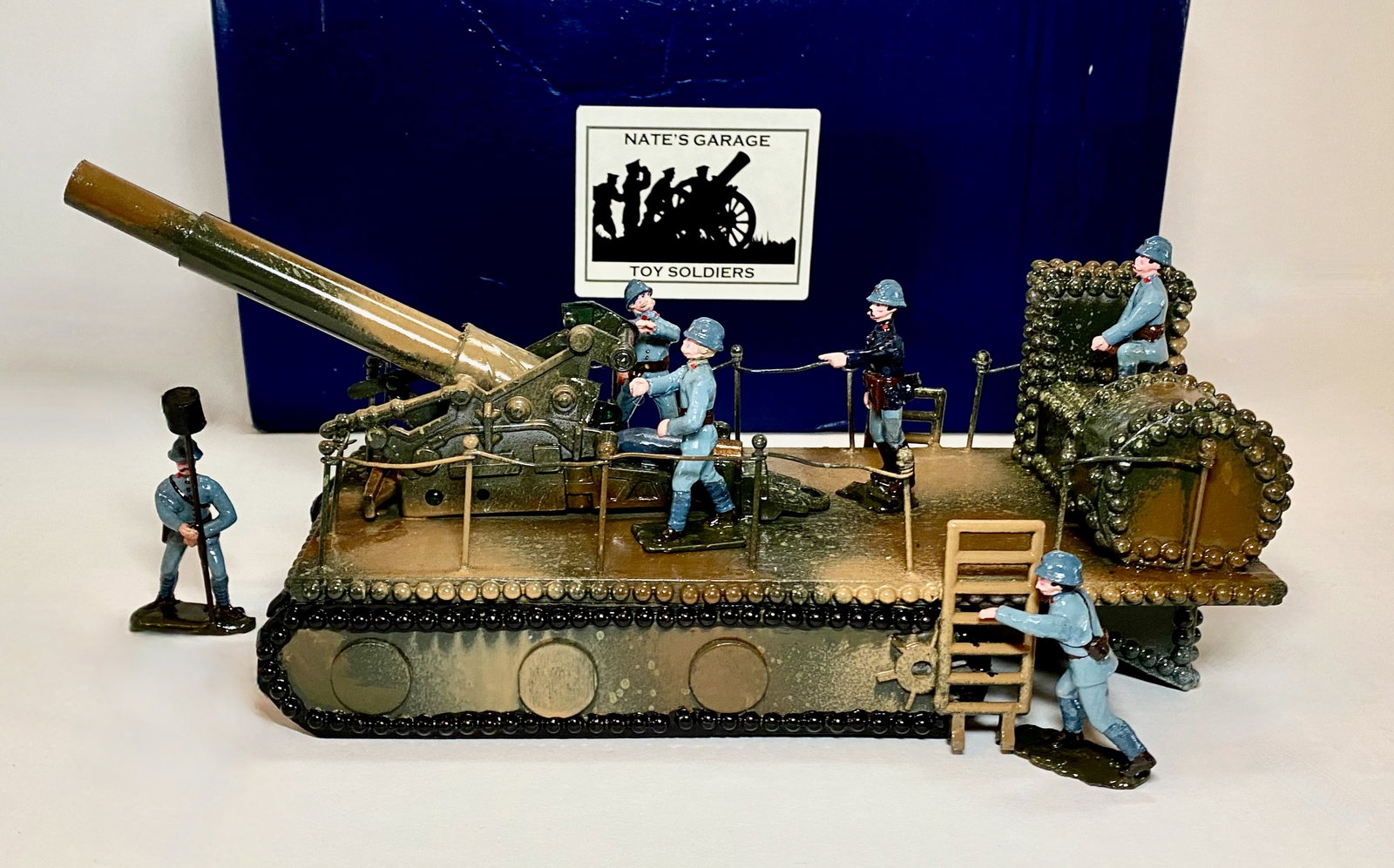 Nate's Garage WWI French Heavy Artillery: 54mm. 7 pieces. Mint condition. Box good.