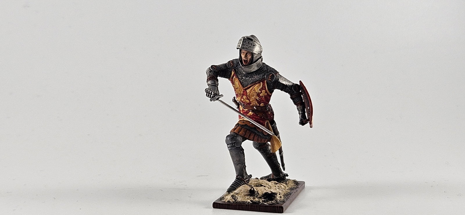 AeroArt St. Petersburg Nevskaya Knight 15th Centur: AeroArt Military Miniatures - The St. Petersburg Collection #RV 03 - Nevskaya Miniatures Tatiana Gepchencko Highest Quality - Knight 15th Century. Excellent, unboxed, 1 piece.