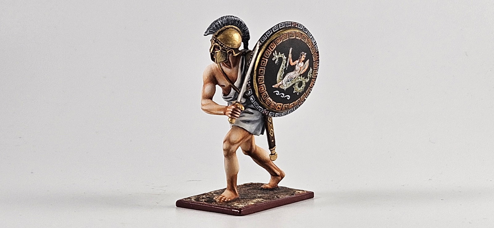 AeroArt St. Petersburg Greek Warrior Crouching: AeroArt Military Miniatures - The St. Petersburg Collection #3771 - Greek Warrior Crouching. Excellent, unboxed, 1 piece. Very Rare.