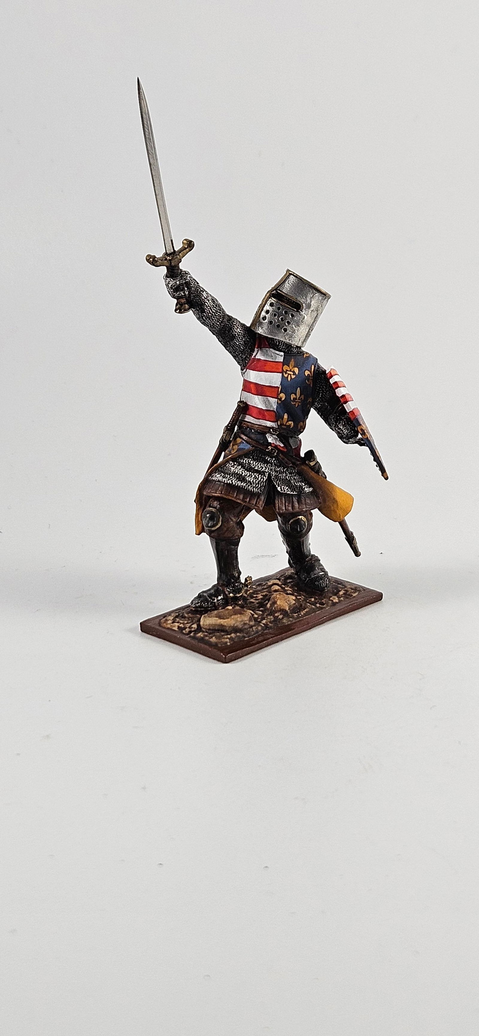 AeroArt St. Petersburg Crusader Knight (1 of 4)