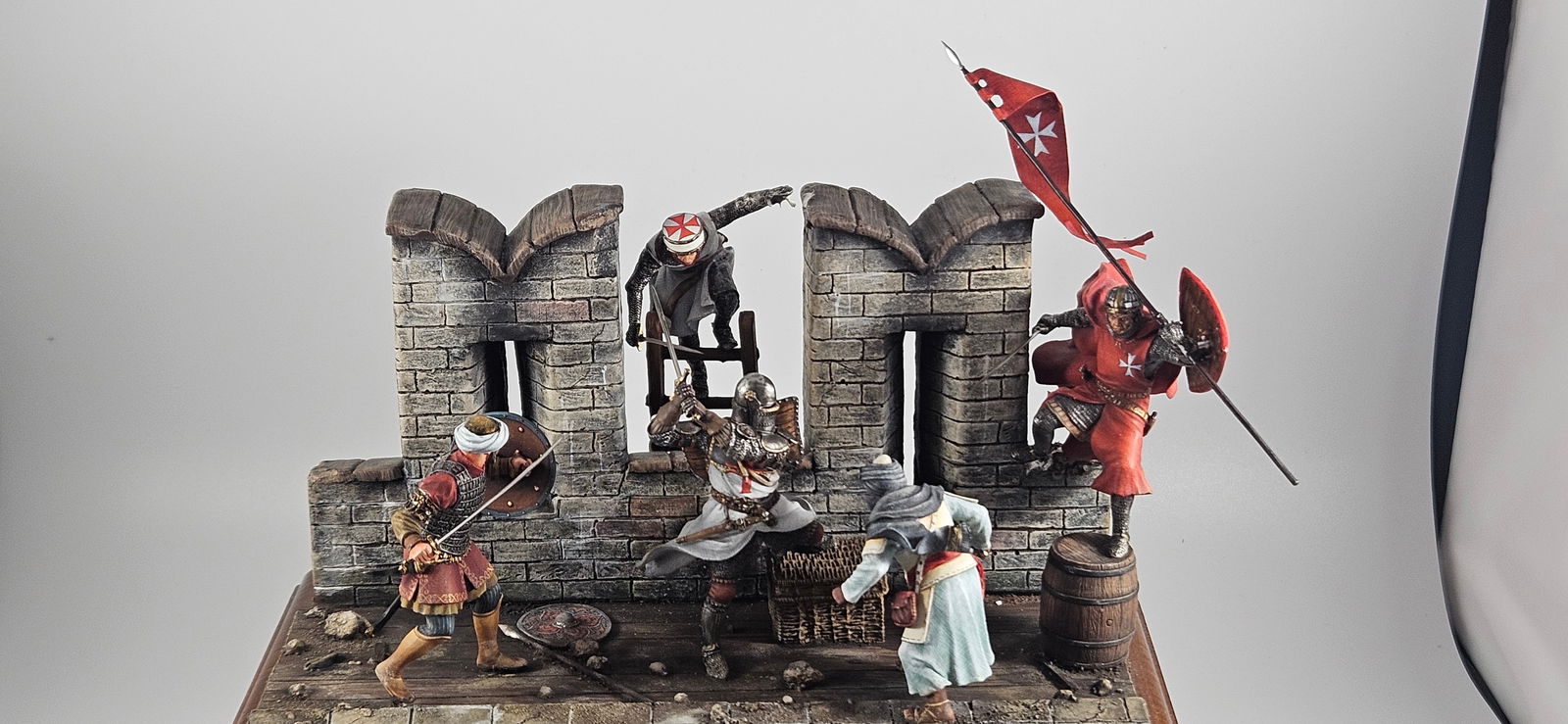 Templar Knights versus Saracen Warriors Diorama (1 of 5)