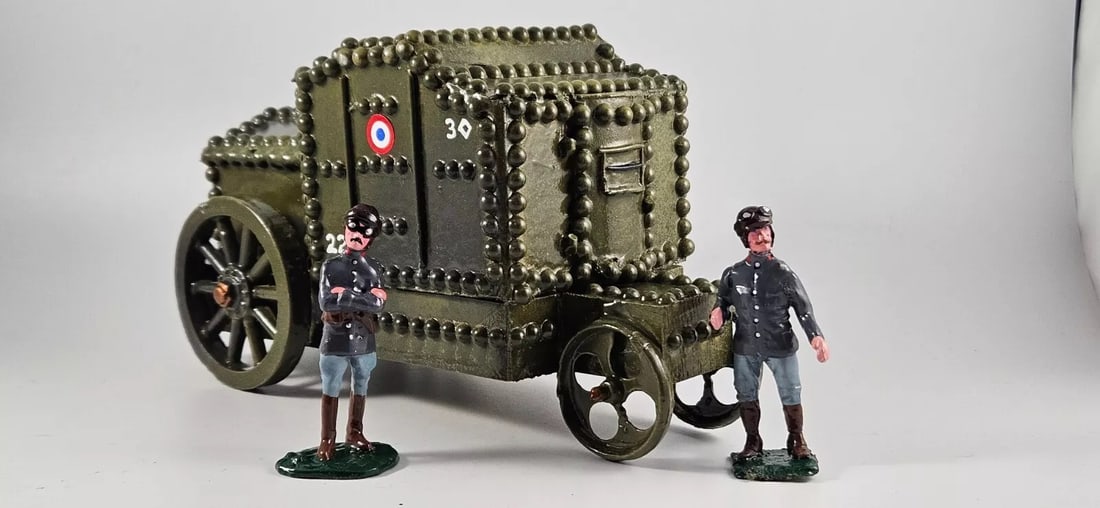 World War 1 French Filtz Artillery Tractor Crew (1 of 4)