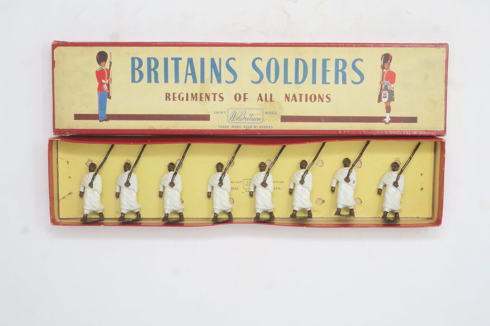 Britains set #1425 Ethiopian Tribesmen (1 of 1)