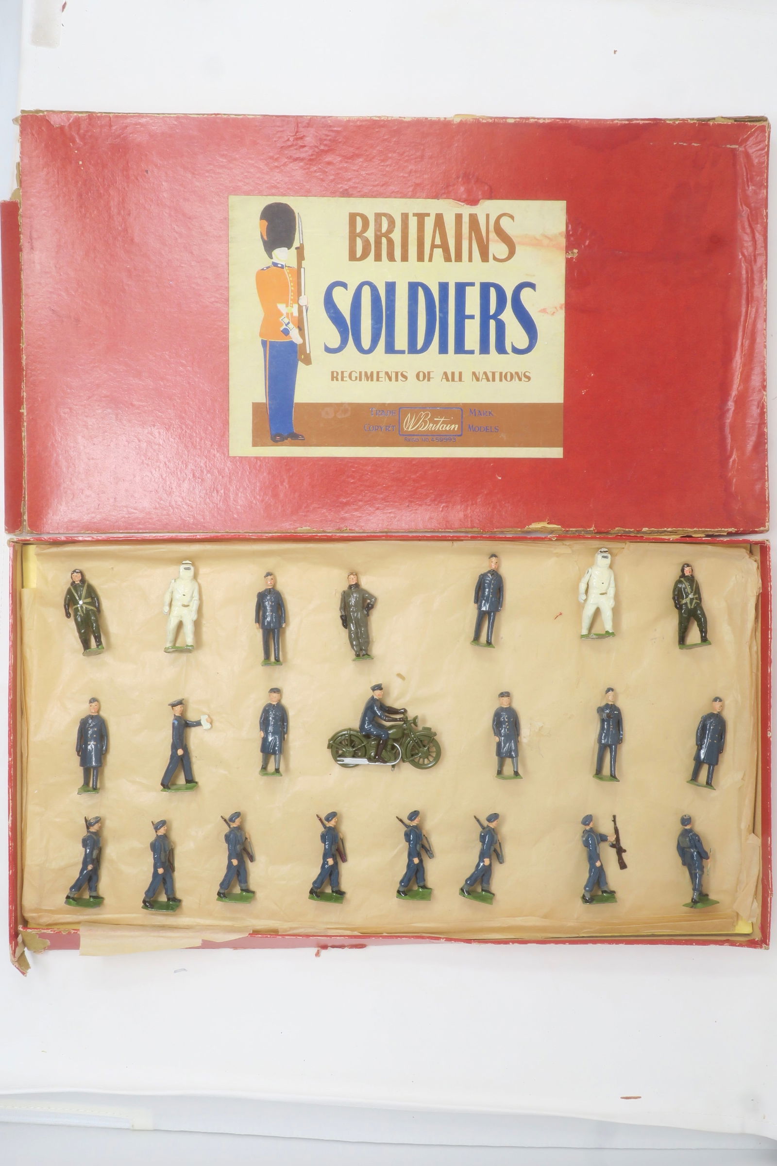 Britains set #2011 RAF Display (1 of 1)