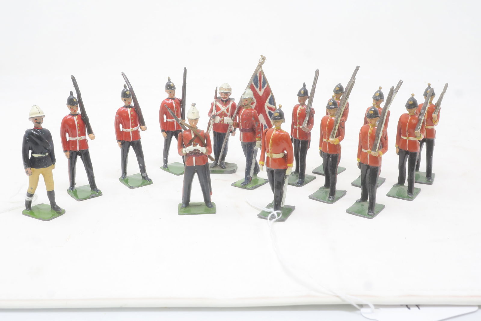 Britains various Infantry of the Line (1 of 1)