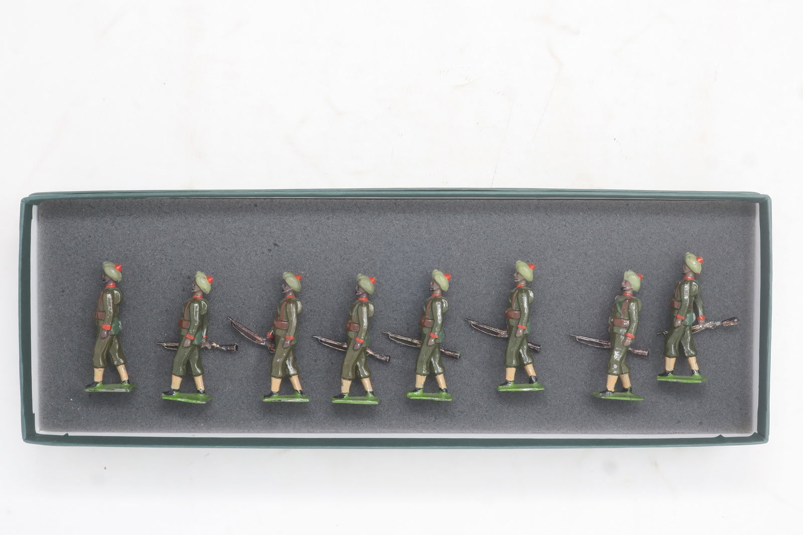 Britains set #1892 Indian Army Infantry (1 of 1)