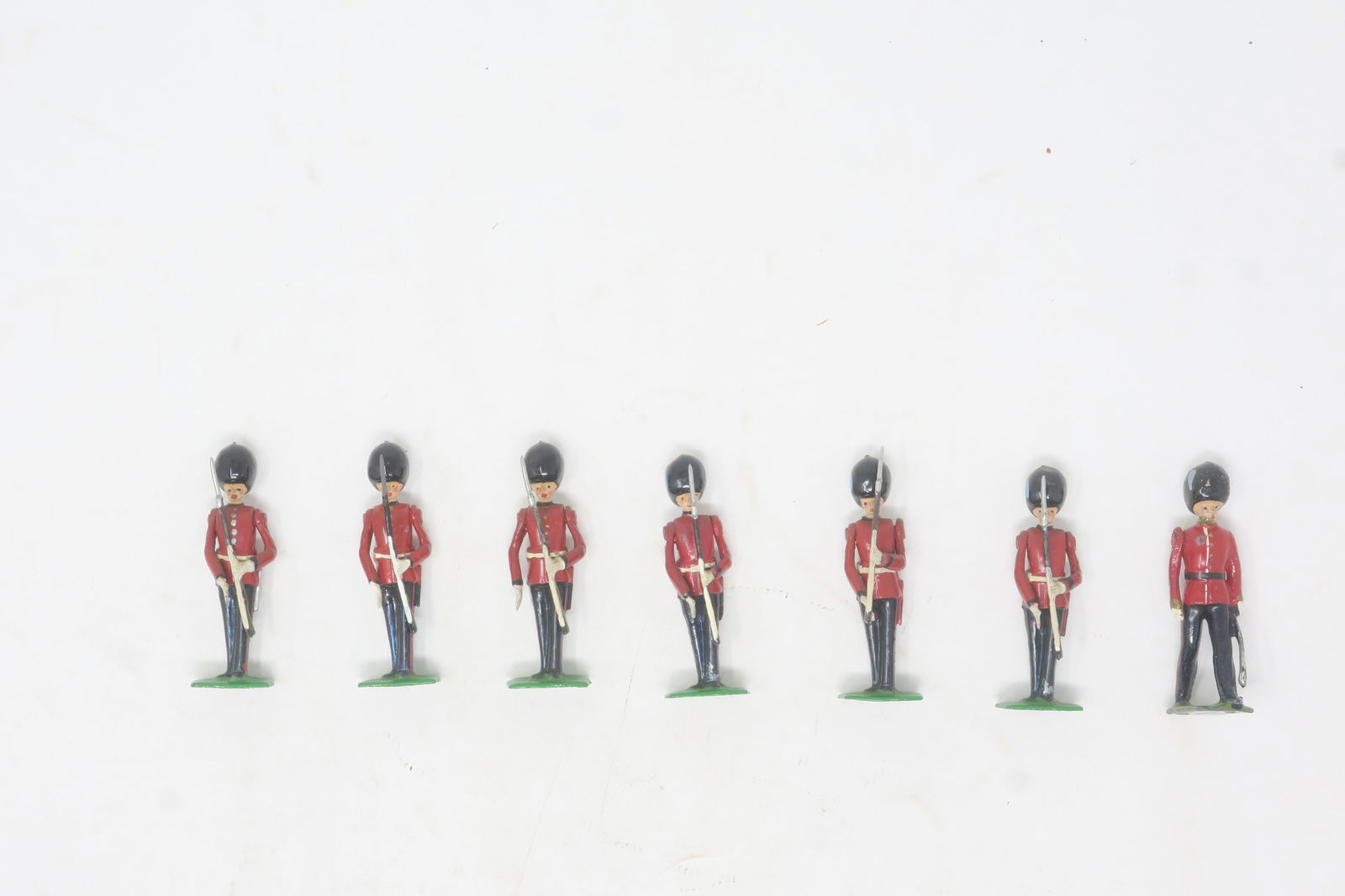 Britains set #2078 Irish Guards (1 of 1)