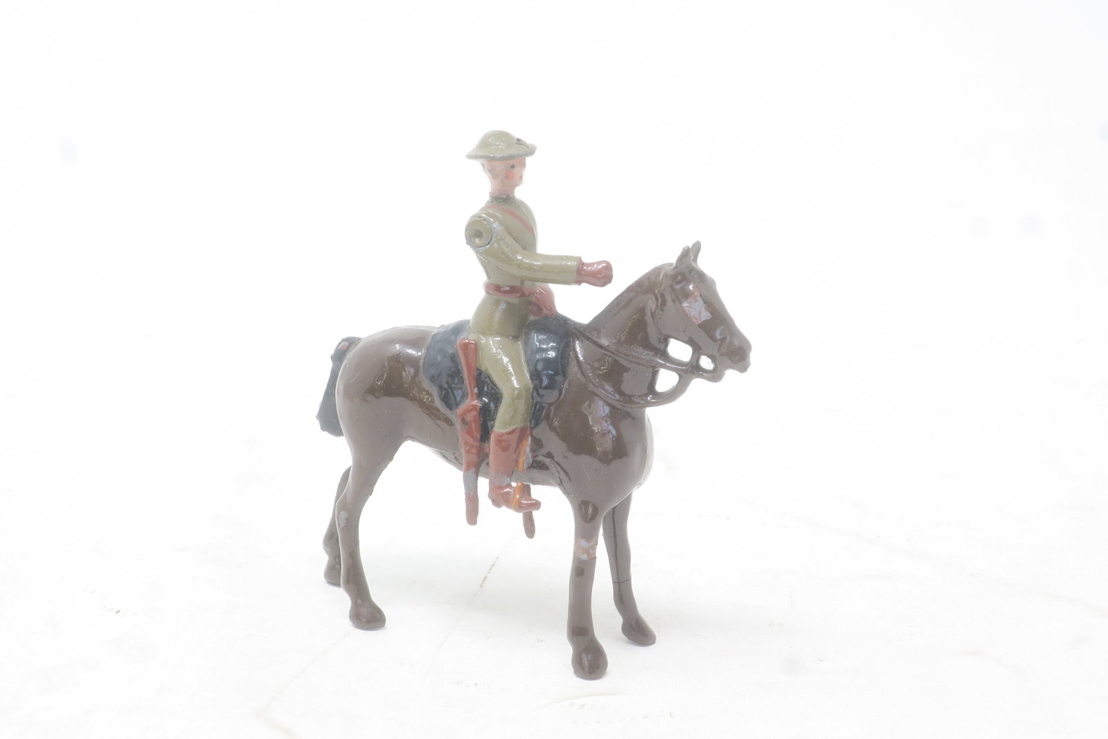 Britains Special US officer at the Halt: wearing a steel helmet, c. 1939, 1 piece, Good; horse possibly over painted