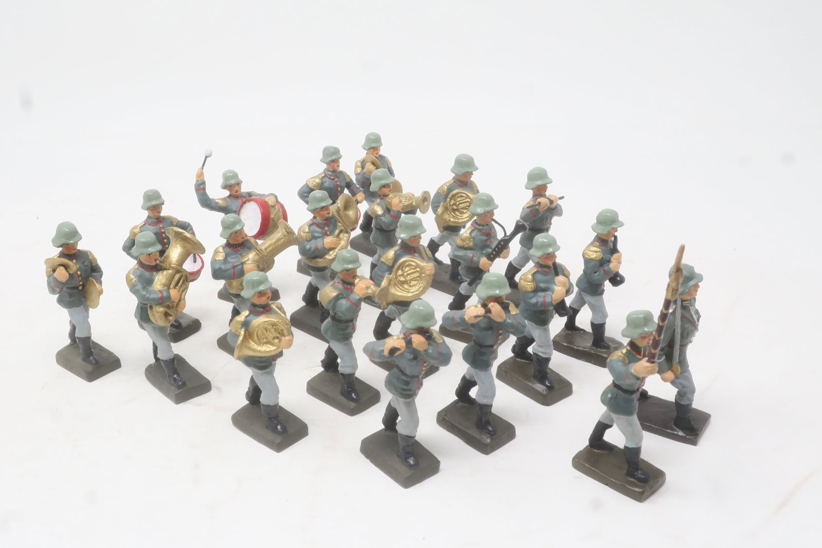 Lineol German Service Dress Band: 65mm scale, 21 pieces; Very good