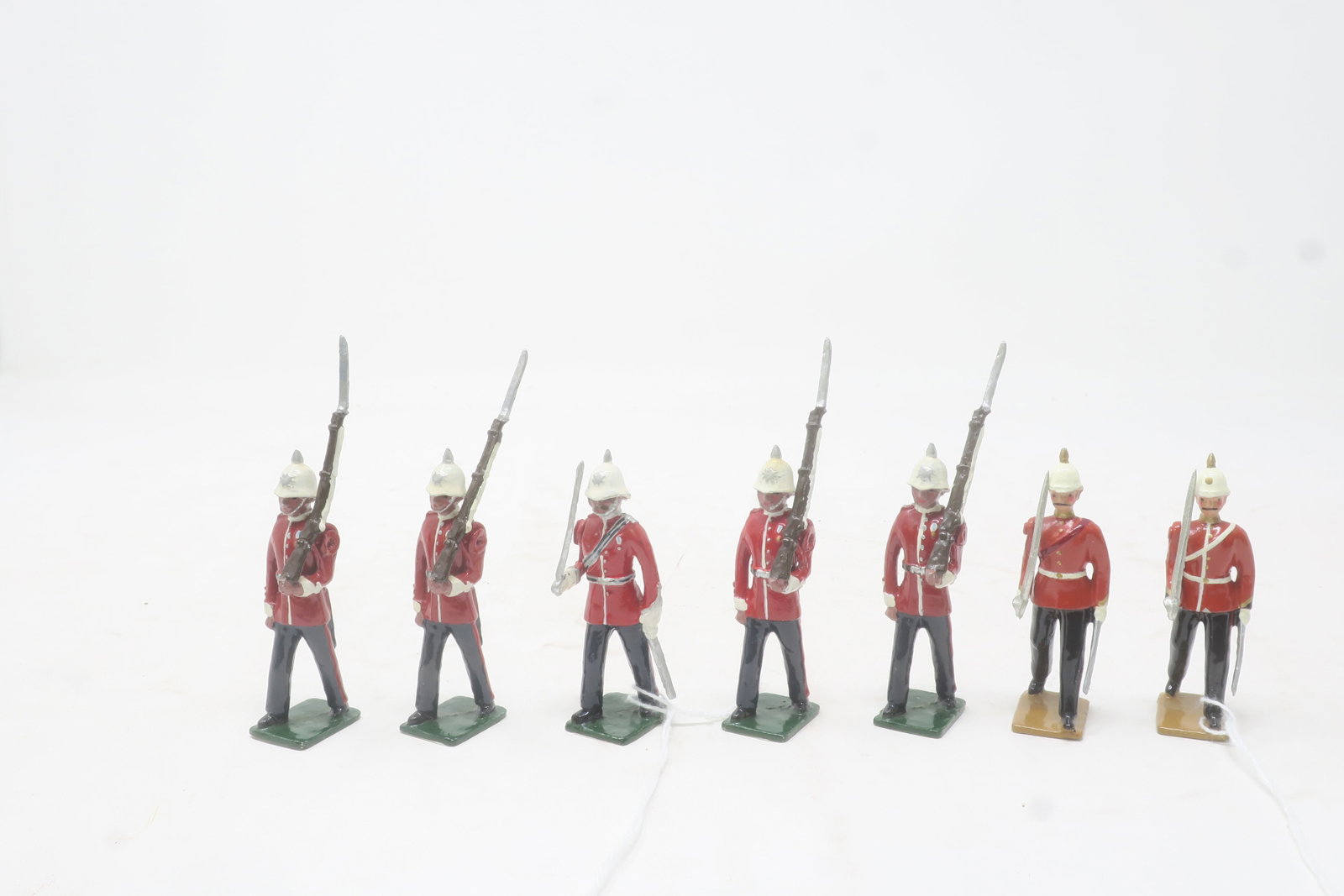 Nostalgia Western Australian: Infantry, 5 figures, plus two Hocker figures from the same regiment; Very good