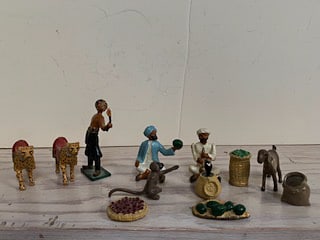 Durbar Street Performers: Durbar Street Performers - Leopard Trainer, Snake Charmer, Monkey and Lamb - 12 pcs - Excellent Condition - No Box.