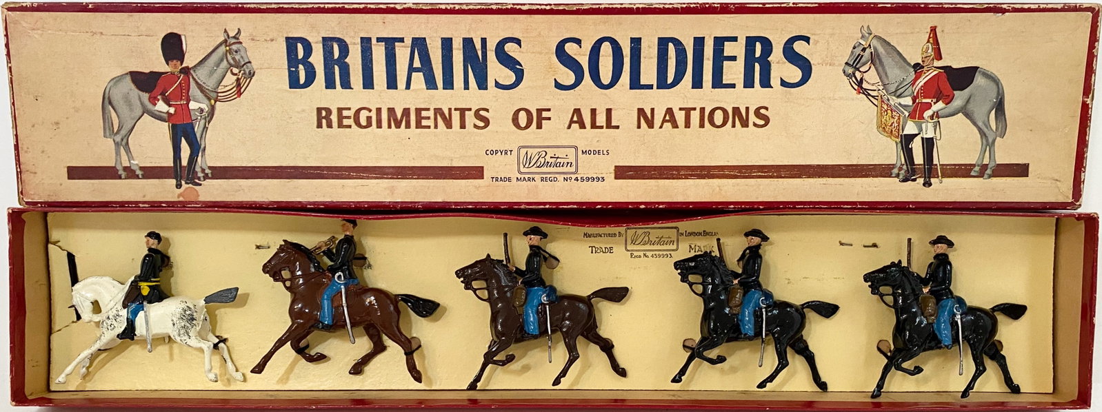 Britains #2056 Union Cavalry: American Civil War 1862. Post war issue. 5 pieces. Mint to near mint condition. Box very good.