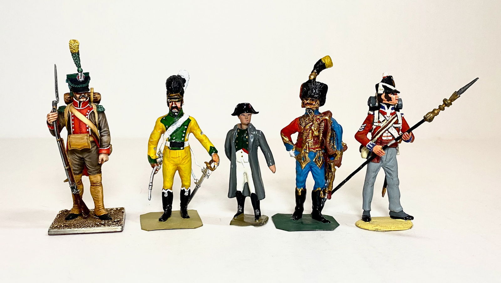 Assorted Napoleonics: 5 pieces. Excellent condition. Unboxed.