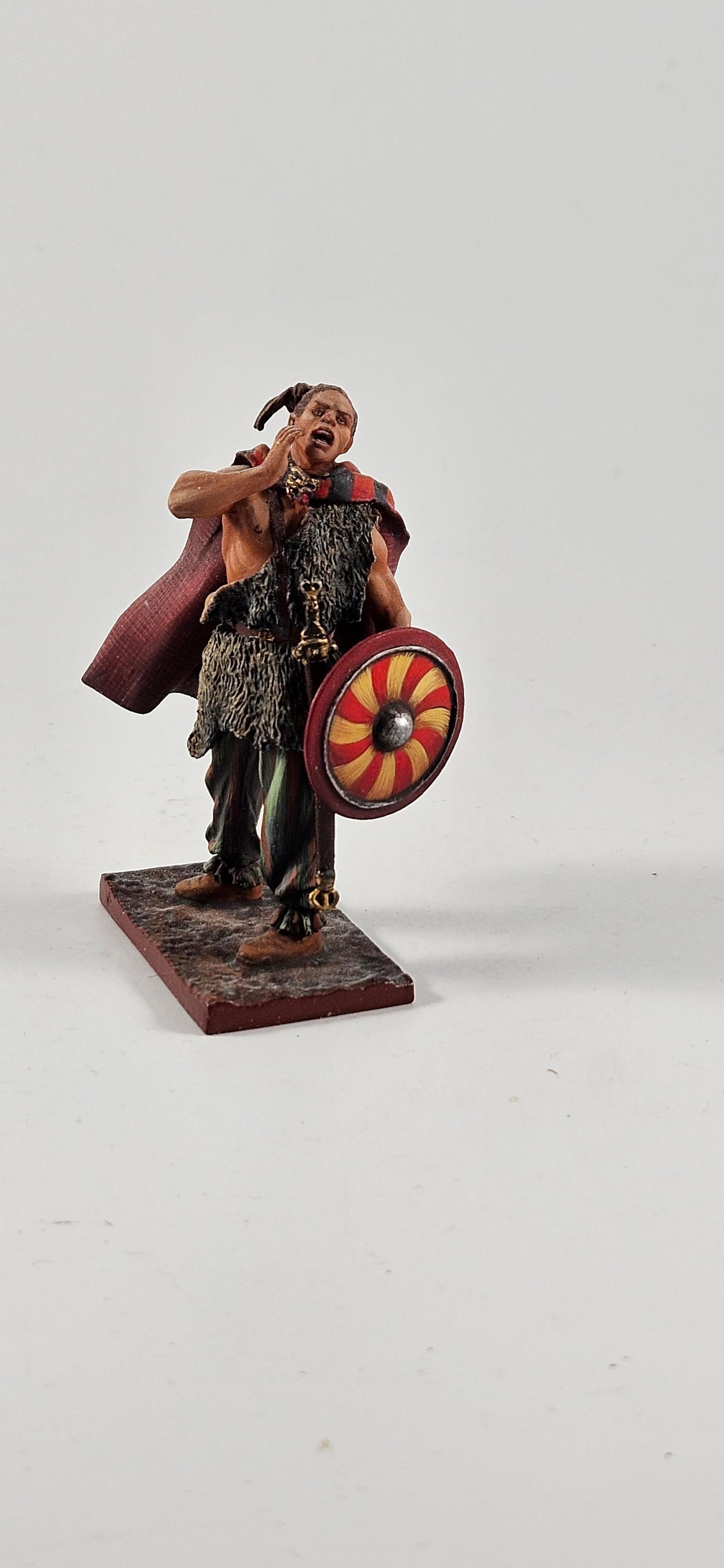 AeroArt St. Petersburg Celtic Warrior Shouting: AeroArt Military Miniatures - The St. Petersburg Collection #2010- Celtic Warrior Shouting, Excellent, 1 piece.