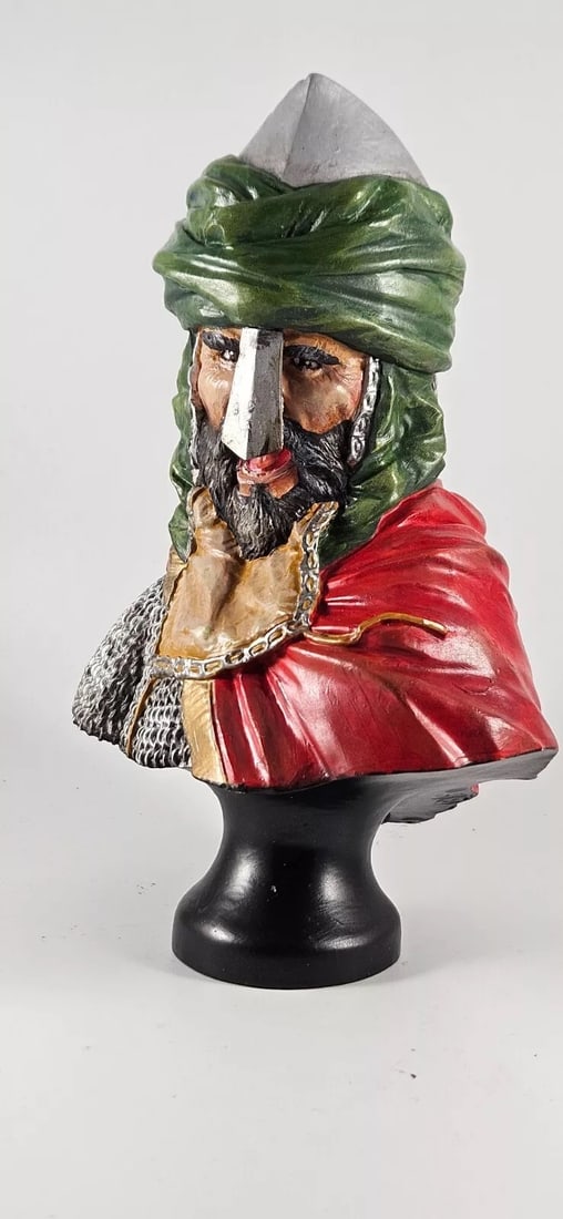Sultan Saladin Large Bust Connoissuer Verlinden: Verlinden Miniatures - long retired models. Professionally connoisseur finished 1/4 scale (larger) Sultan Saladin. Painted by Bruce Horton. Excellent condition unboxed.