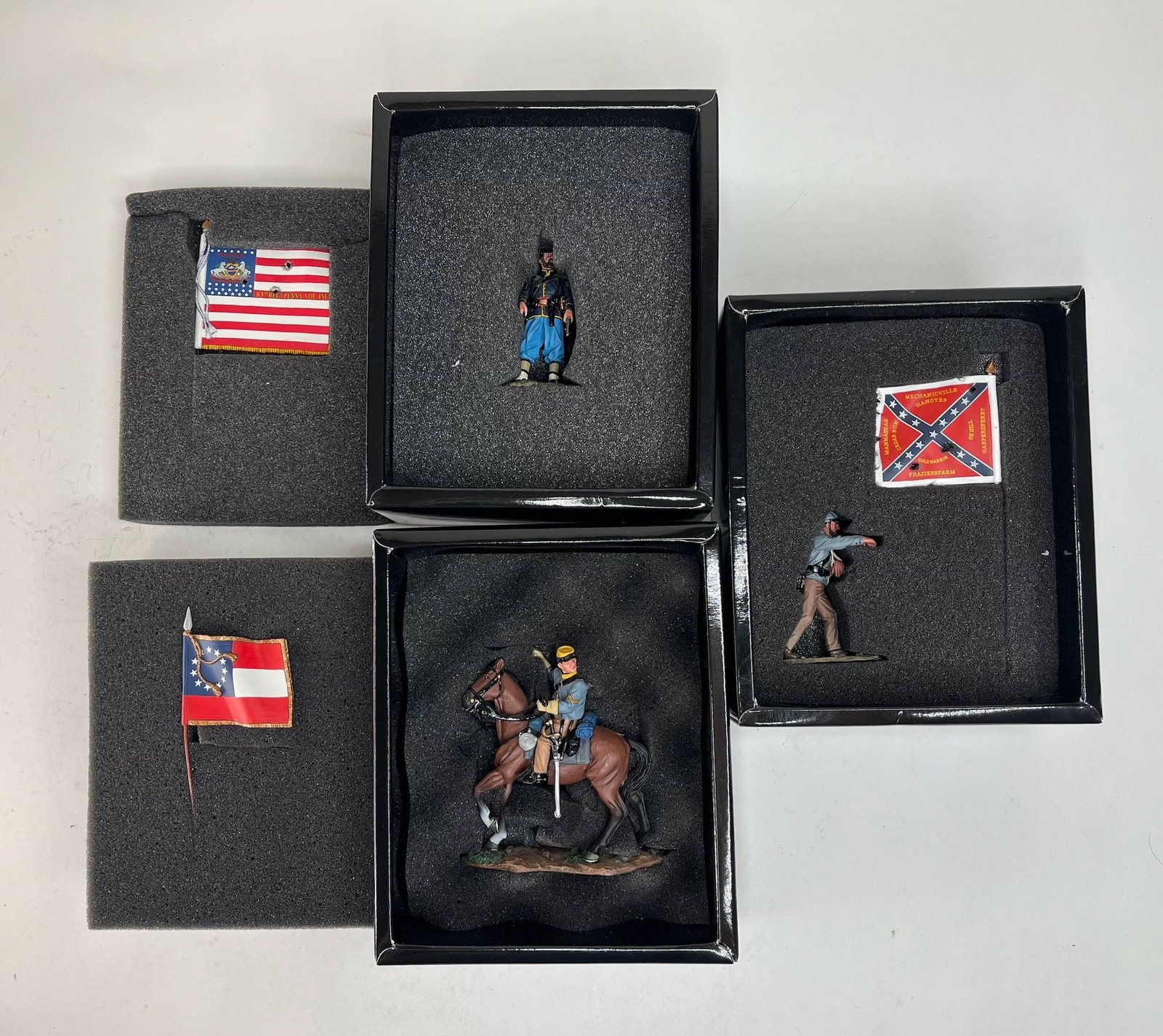 King & Country American Civil War Set Assortment: CW015 Wounded Flagbearer, CW036 Union Sergeant w/Flag, CW042 Cavalry Flagbearer. 3 Pieces. Condition Excellent. Boxes Excellent.